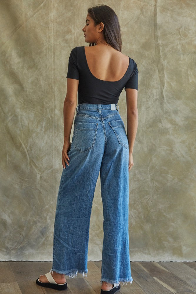 Sophia Basic Boatneck Top