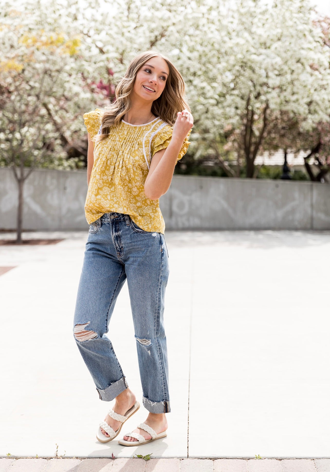 Bailey High Rise Slim Boyfriend With Cuff Denim