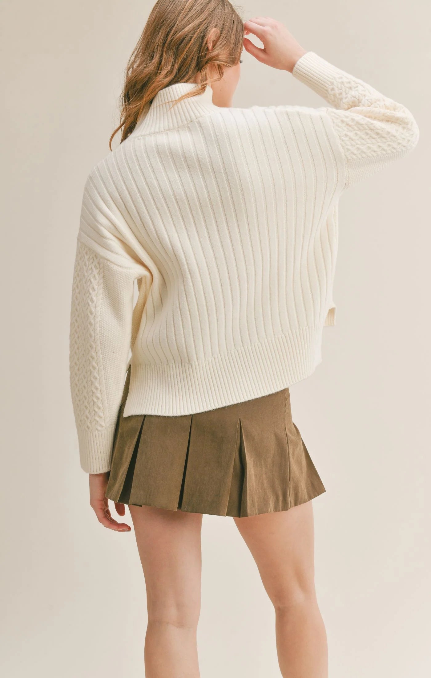 EMBRACE THE SEASON TURTLENECK SWEATER