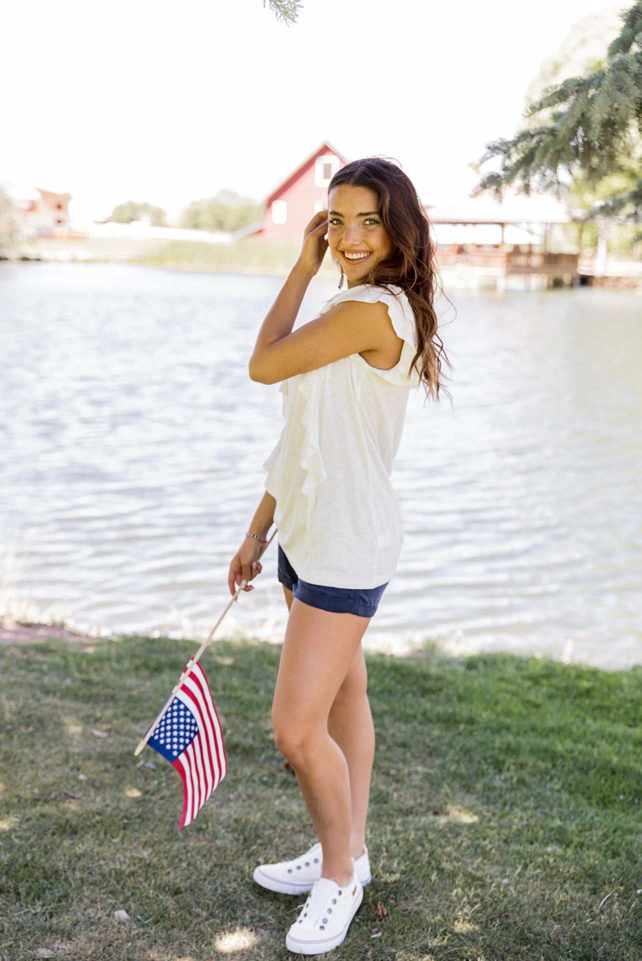 Hamptons Navy Roll Cuff Shorts