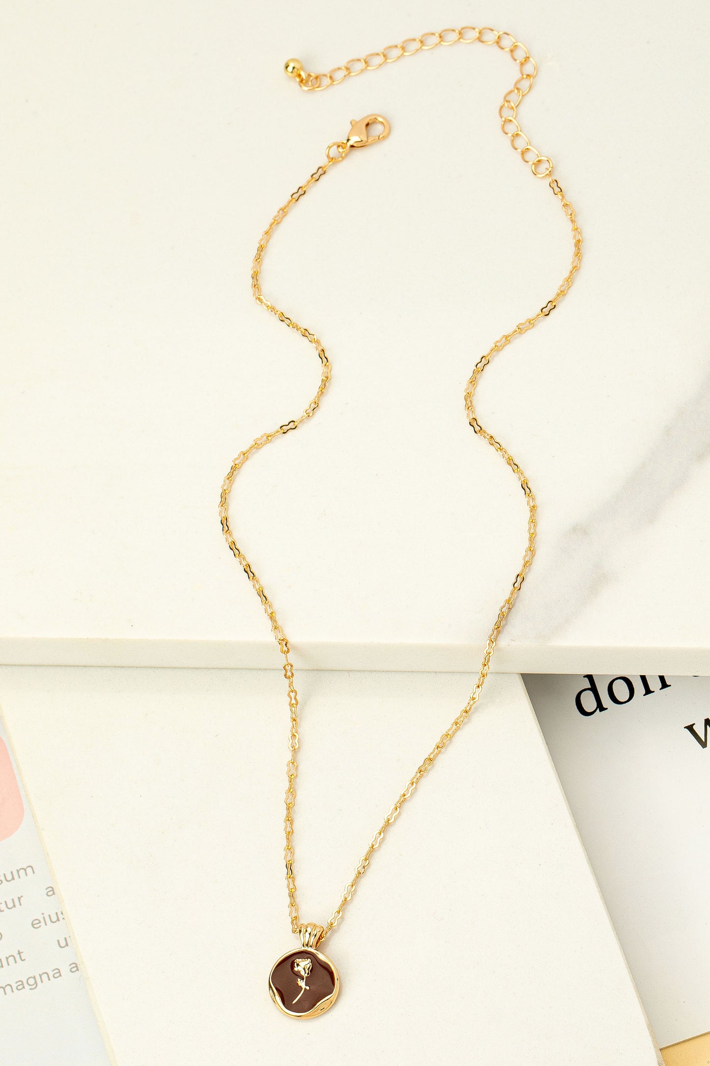 DAINTY ROSE PENDANT NECKLACE