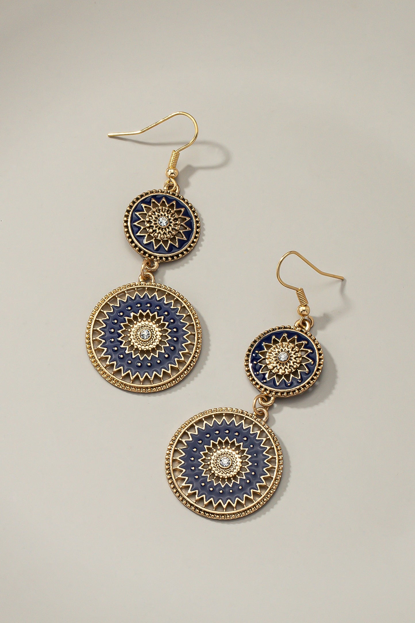 MEDALLION EARRINGS WITH RHINESTONES