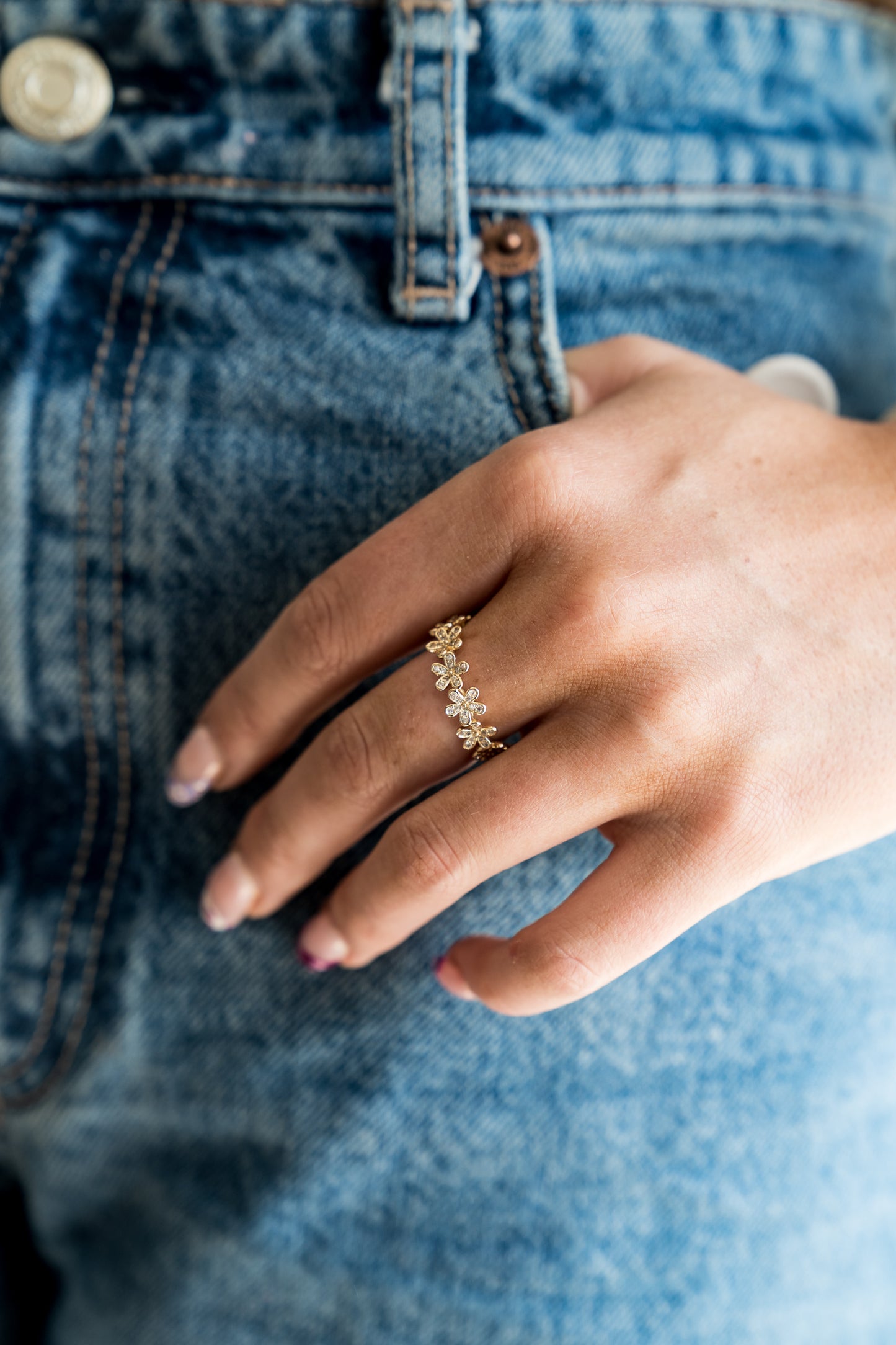 Diamond Daisy Ring