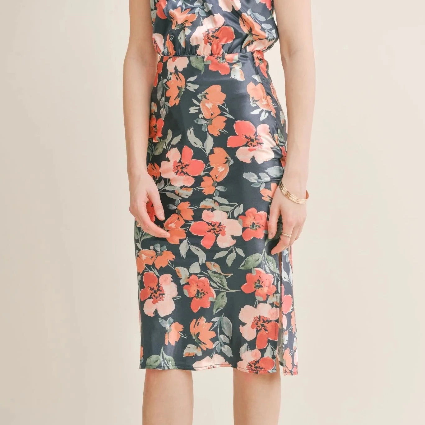 Style Icon Floral Midi-Dress