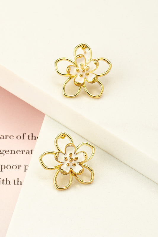 SWEET AS CAN BE FLOWER EARRING